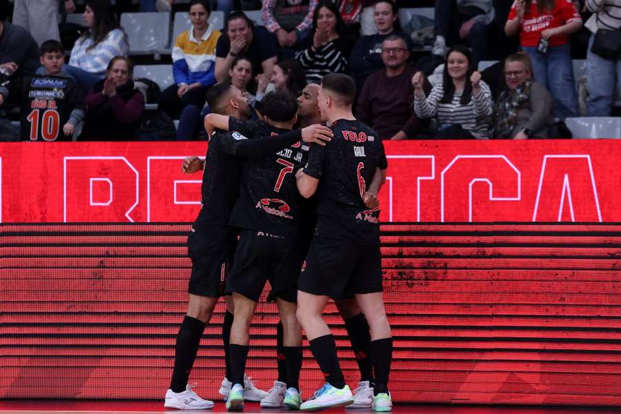 Futsal: Benfica vence Leões de Porto Salvo (6-3) e há dérbi na final da Taça de Portugal