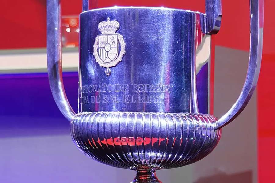 El trofeo de la Copa del Rey