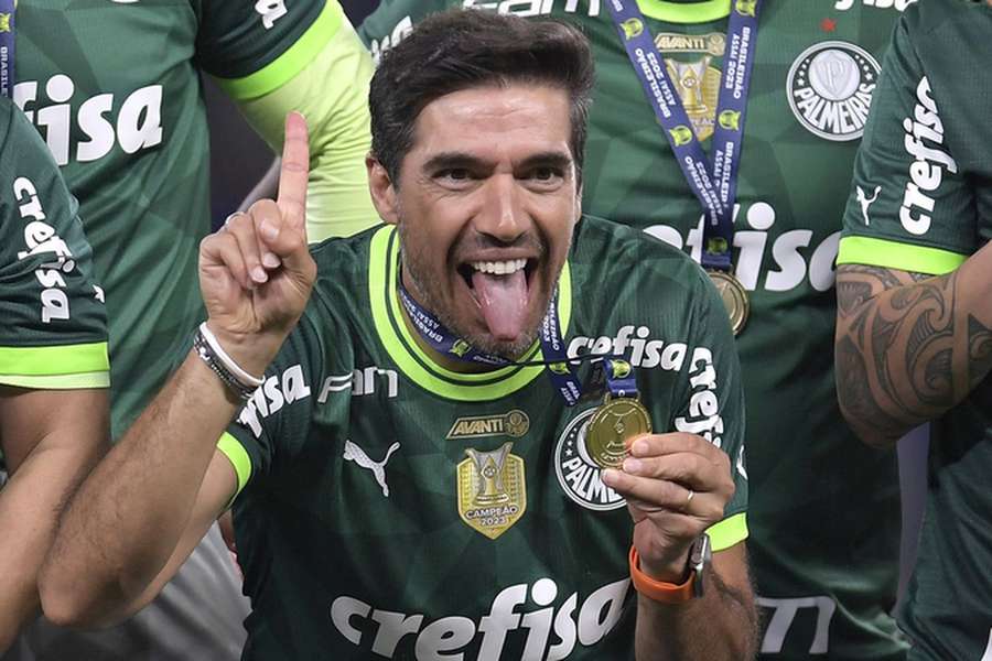 Abel Ferreira sagrou-se campeão brasileiro pelo Palmeiras