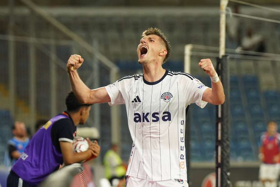 Adrian Benedyczak strzela i asystuje, a Kasimpasa rozbija Samsunspor Adrian Benedyczak strzela i asystuje, a Kasimpasa rozbija Samsunspor