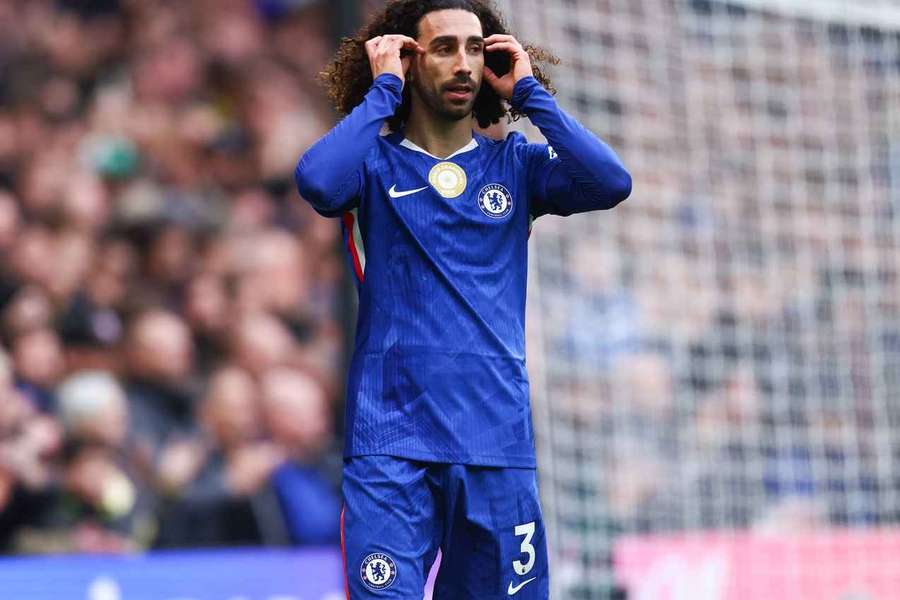 Cucurella admits Chelsea failed to "kill off" Sunderland