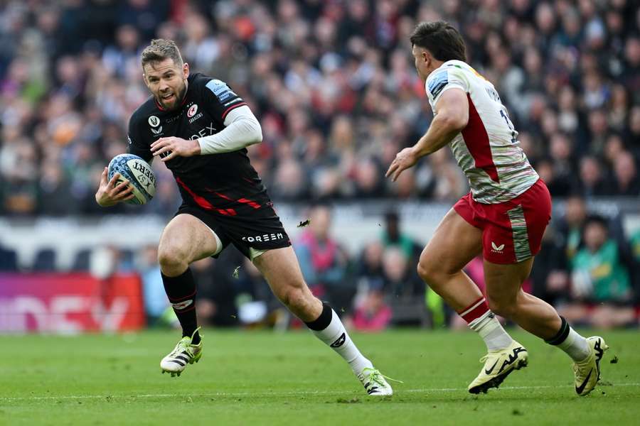 Saracens' Elliot Daly in action