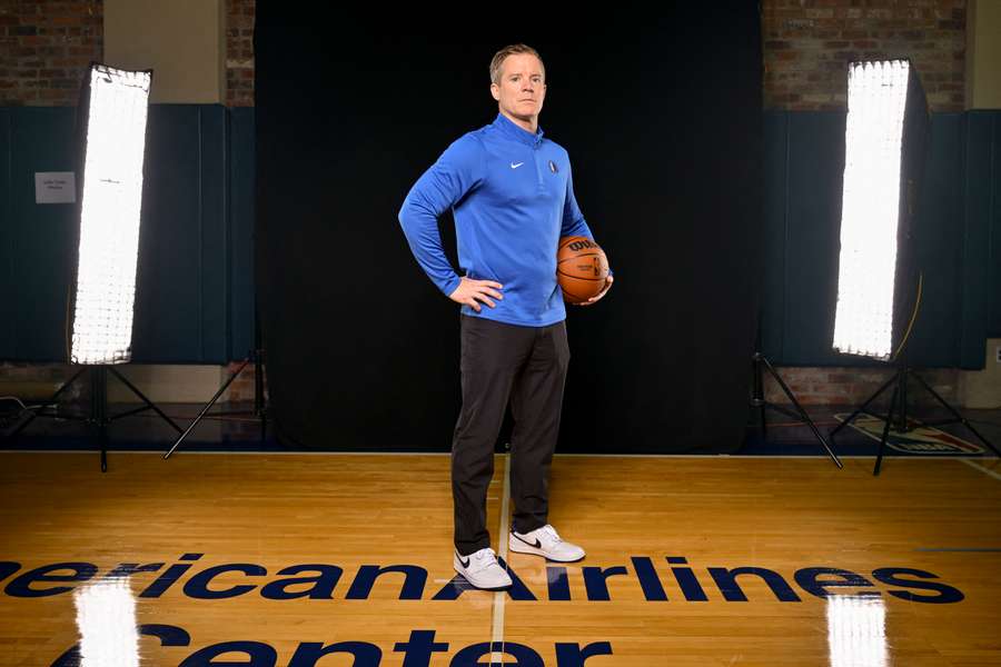 Dusty May, treinador dos Dallas Mavericks Dusty May, treinador dos Dallas Mavericks