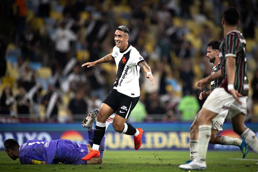 Na Copa do Brasil, o Vasco levou a melhor sobre o Fluminense Na Copa do Brasil, o Vasco levou a melhor sobre o Fluminense