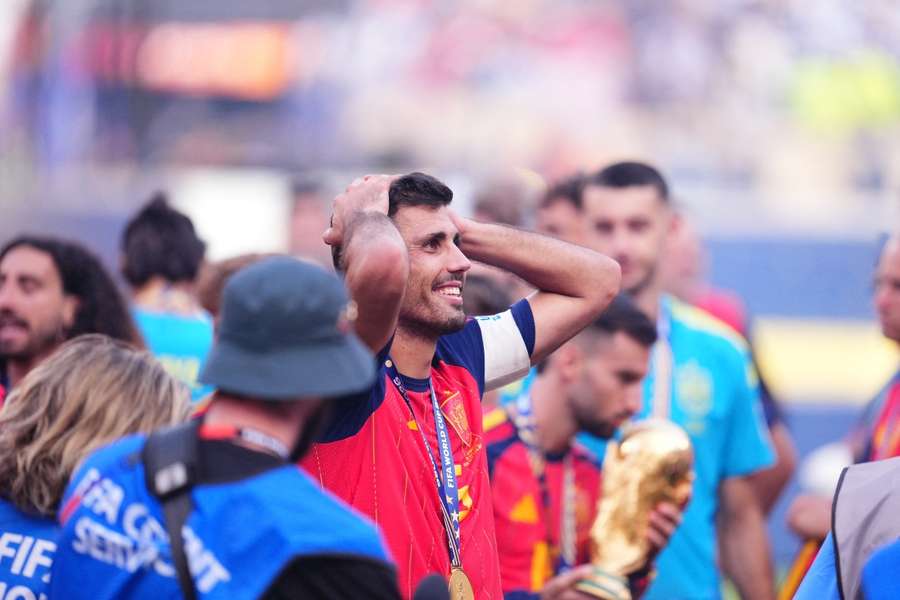 Rodri, tras ganar el Mundial con España Rodri, tras ganar el Mundial con España