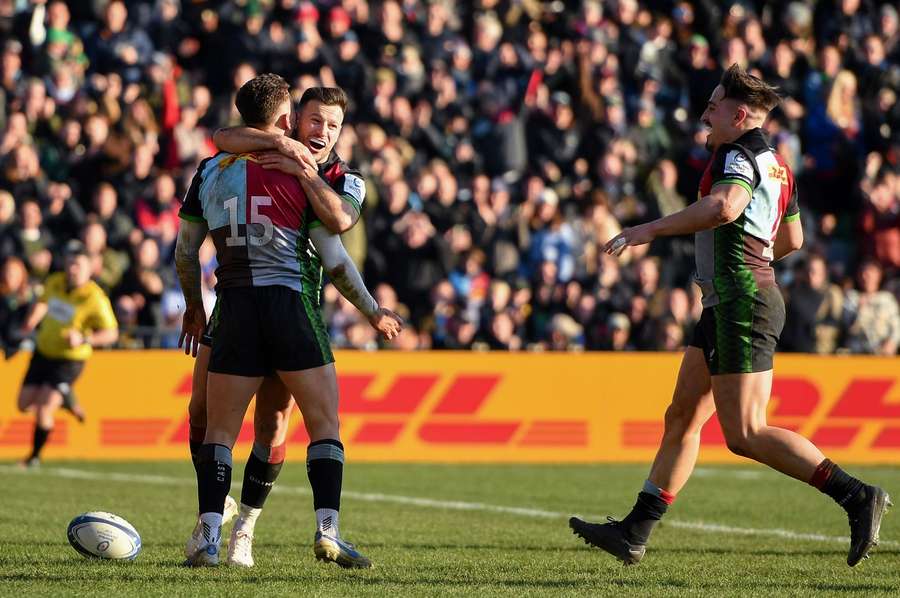 Harlequins book last-16 berth as La Rochelle ensure home tie