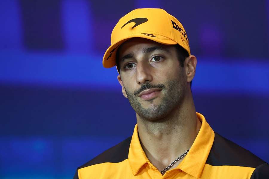 Topman Marko biedt Ricciardo reserveplek bij F1-team van Red Bull