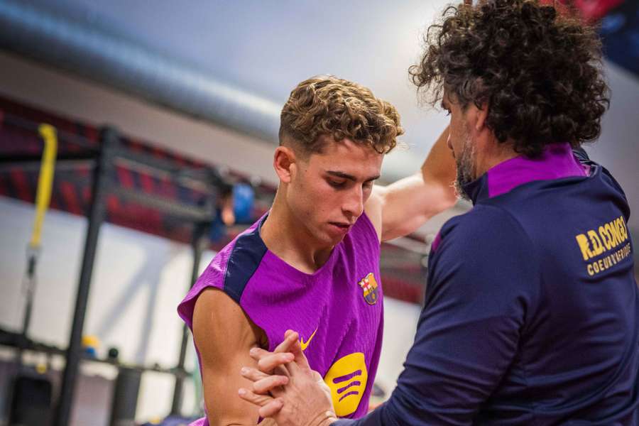 Fermín, trabajando fuerza en el gimnasio