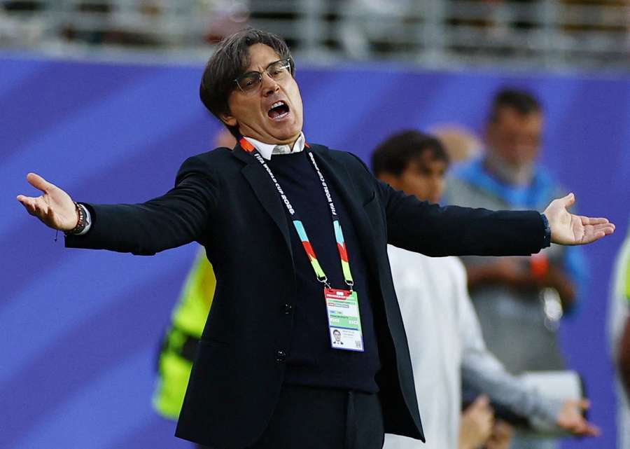 Vinzenzo Montella em Turquia 0x1 Paraguai Vinzenzo Montella em Turquia 0x1 Paraguai