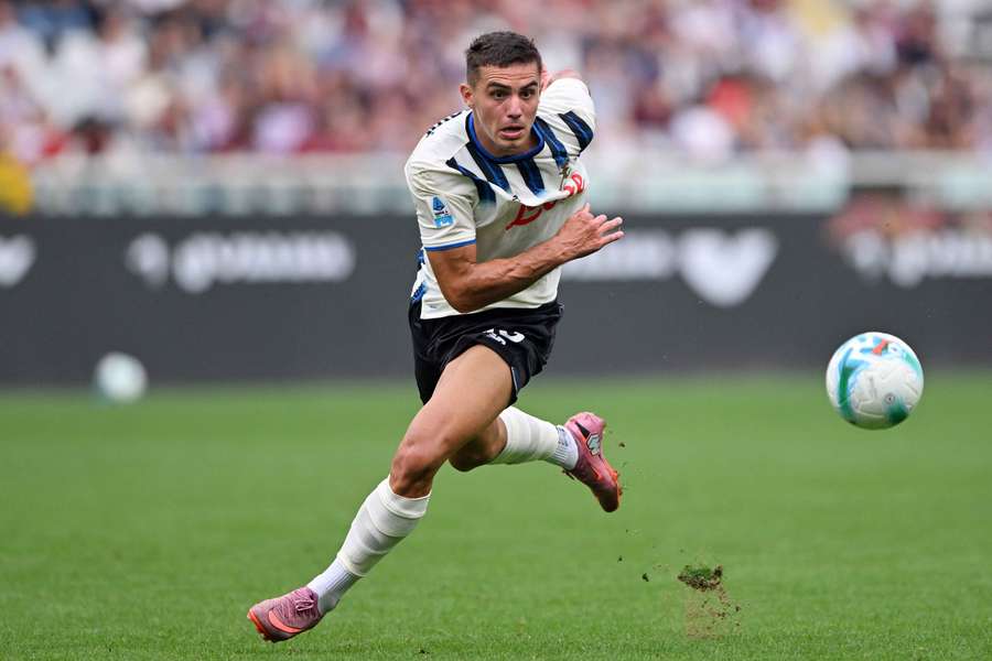 Nikola Krstovic durante il match contro il Torino