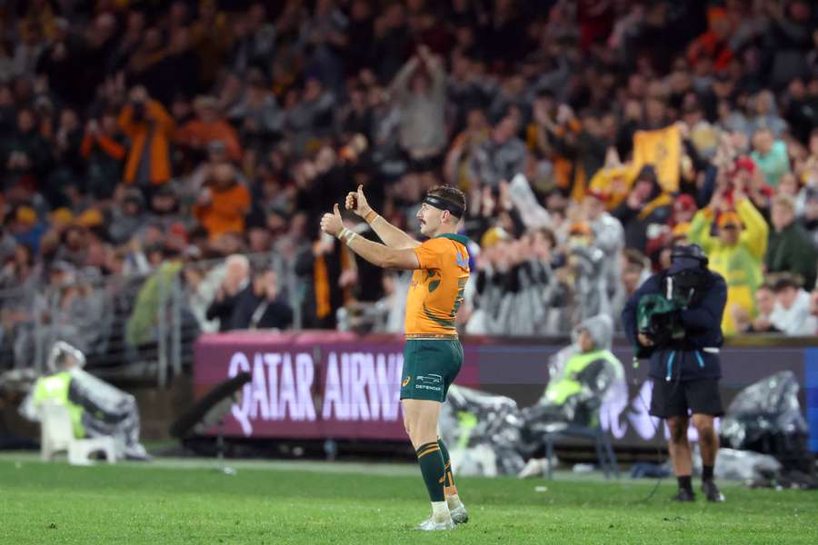 Nic White gives his thumbs up to the crowd in Sydney last weekend.