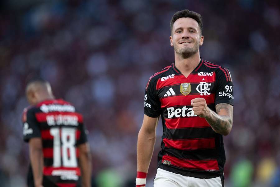 Saúl em destaque no Flamengo