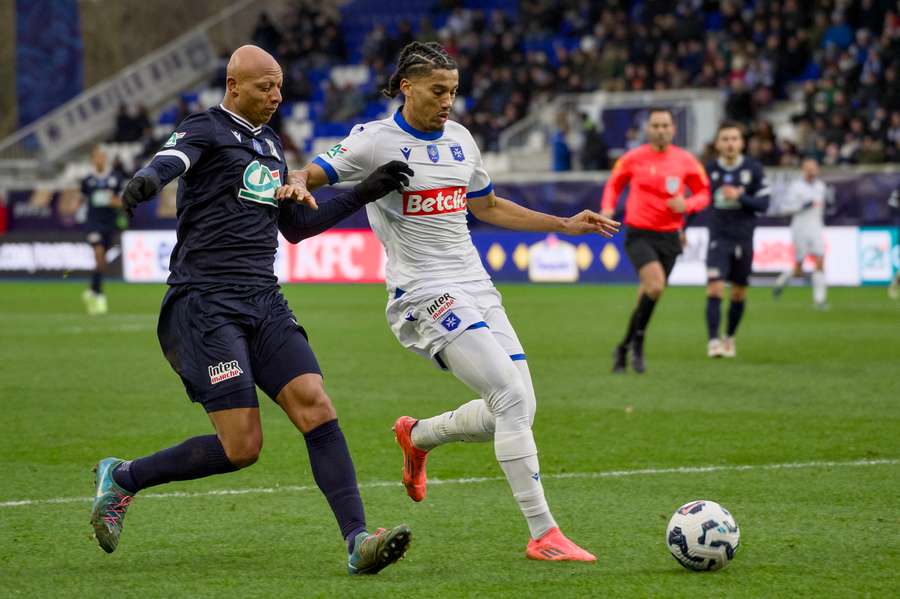 Clément Akpa vers la Premier League ?