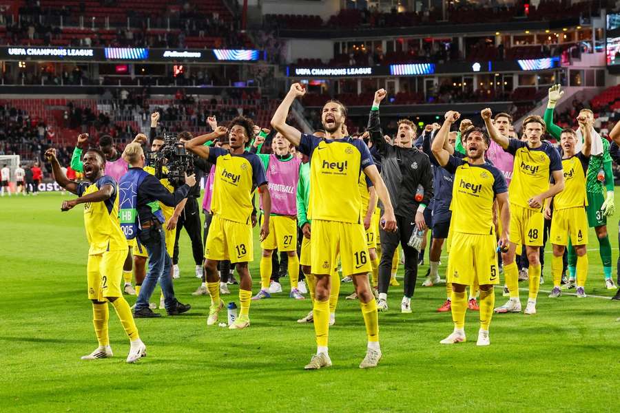 Royale Union SG celebrate their win against PSV