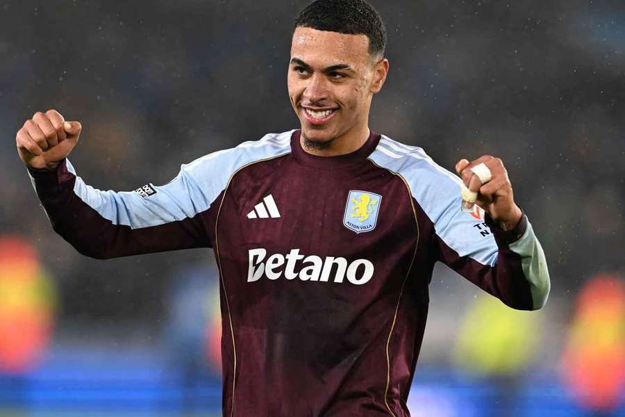 Two-goal Rogers hails Villa "heart and determination" for victory at Leeds Two-goal Rogers hails Villa "heart and determination" for victory at Leeds