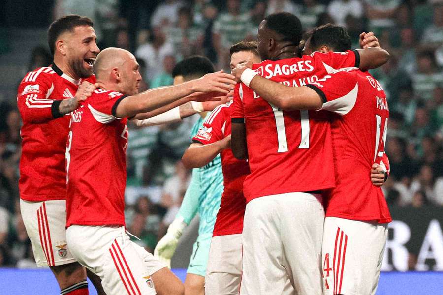 Jogadores do Benfica em festa