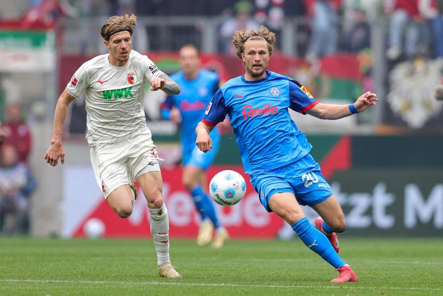 Jann-Fiete Arp in action for Holstein Kiel
