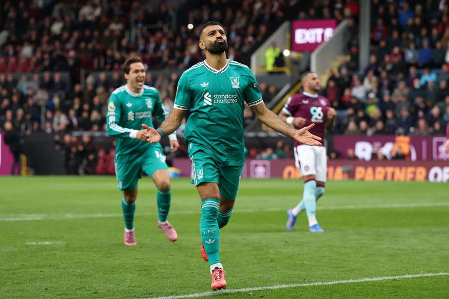 Mohamed Salah v nastaveném čase proměnil pokutový kop.