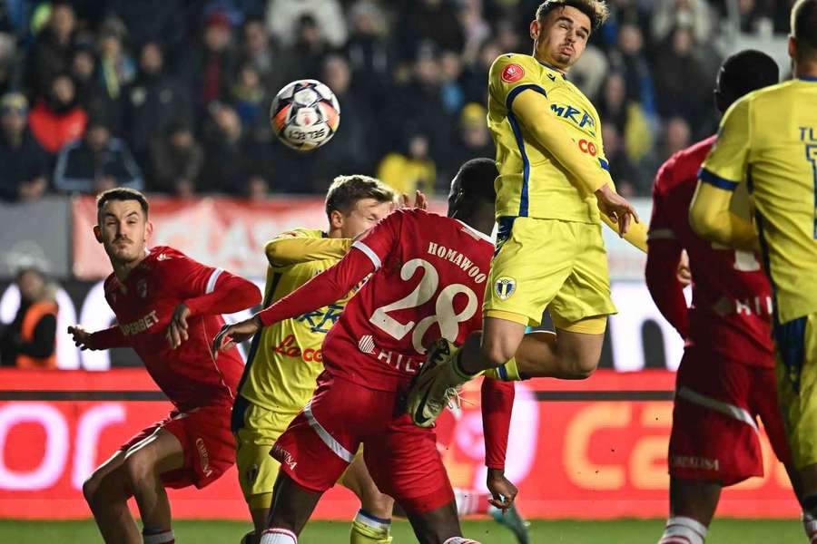 Petrolul și Dinamo, mereu un duel spectaculos