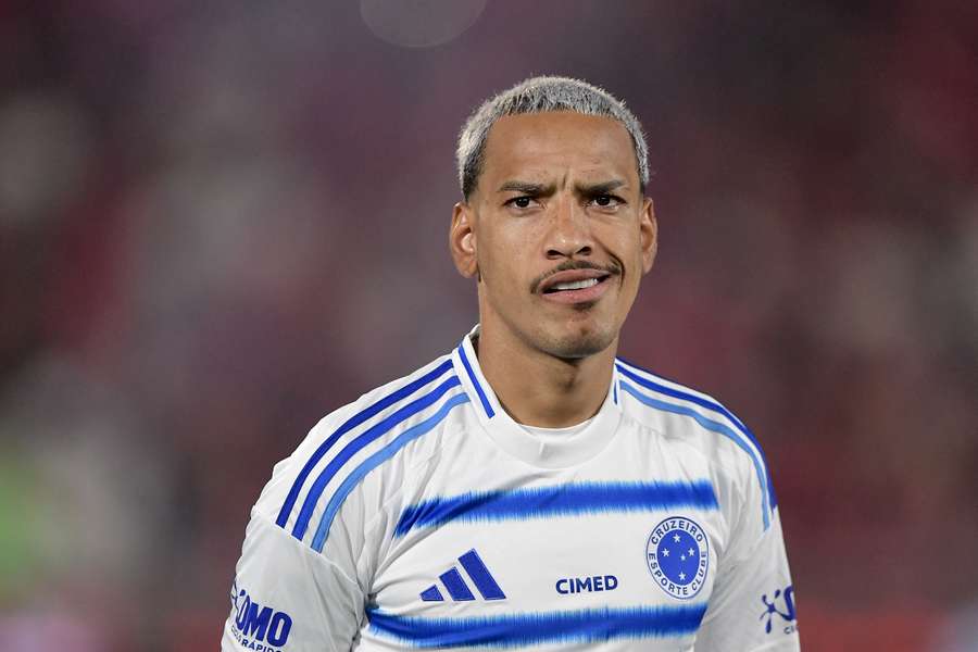 Matheus Pereira está entre os pendurados do Cruzeiro na Libertadores Matheus Pereira está entre os pendurados do Cruzeiro na Libertadores