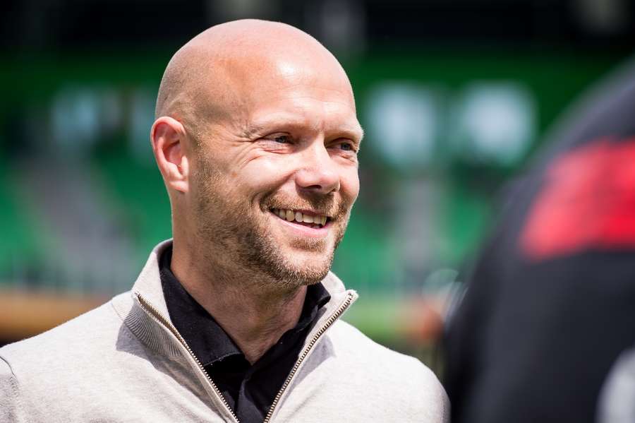 FC Groningen-trainer Van der Ree blijft in de Eredivisie en wordt de assistent van René Hake