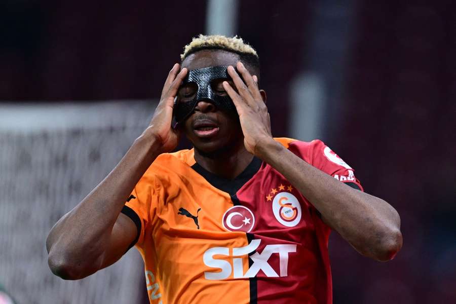 Victor Osimhen, dorit pe Old Trafford