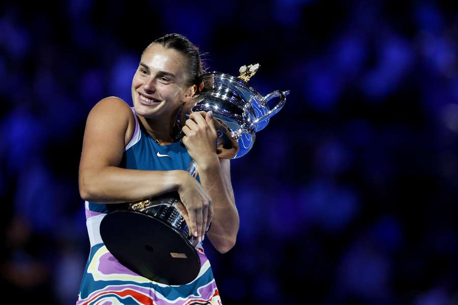 Australian Open: la regina è Aryna Sabalenka, battuta Elena Rybakina in 3 set