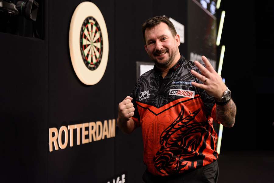 Jonny Clayton won Night 11 of the Premier League in Rotterdam