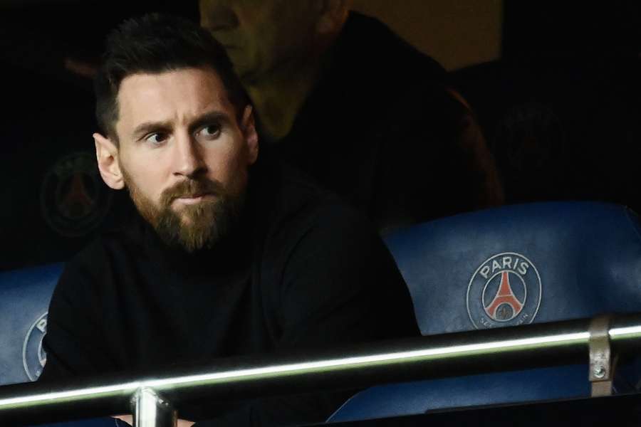 Leo Messi in the stands during the Champions League match against Benfica