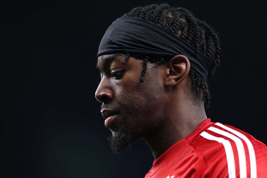 Elanga sa môže sťahovať v rámci Premier League. 