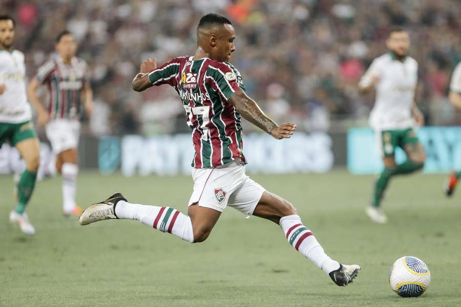 Marquinhos perdeu as melhores chances do primeiro tempo