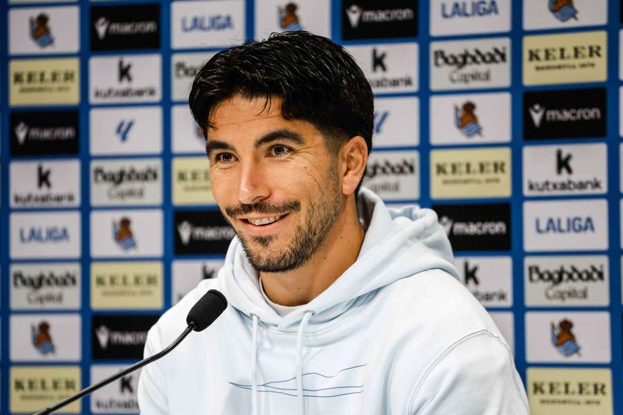 Carlos Soler habla en rueda de prensa