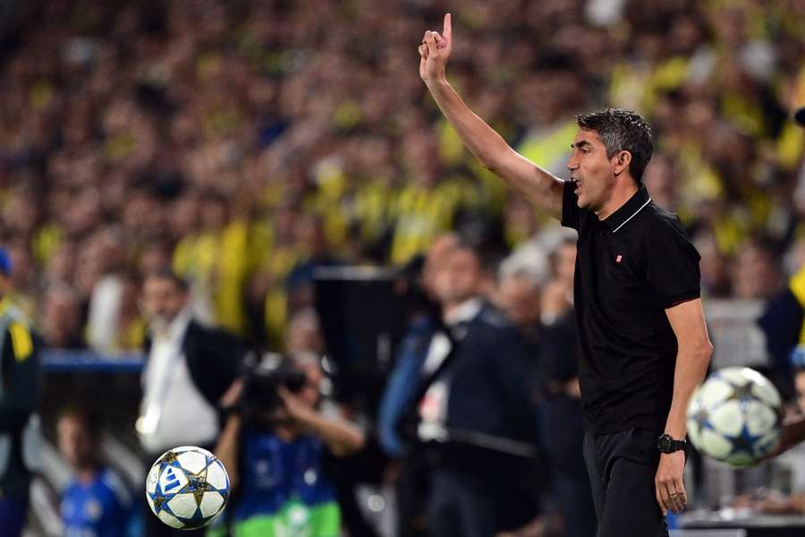 Bruno Lage, treinador do Benfica, em Istambul
