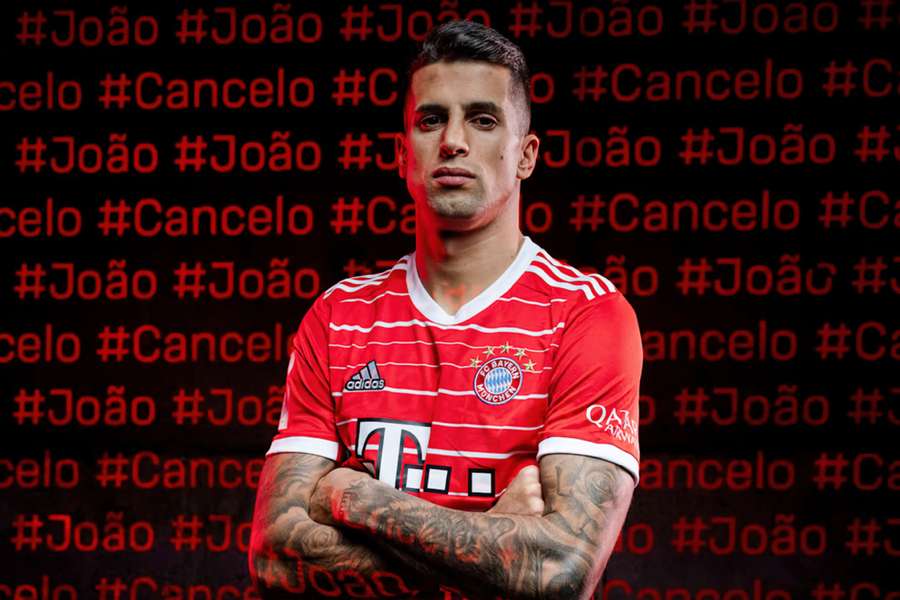 Obránce Cancelo odešel z Manchesteru City na hostování do Bayernu