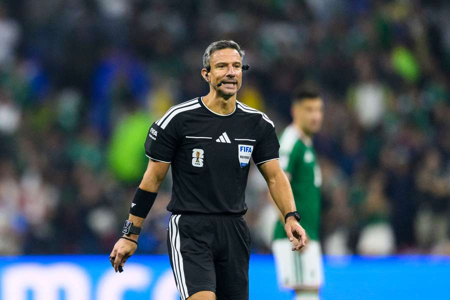 Slavko Vinčić va arbitra finala Cupei Mondiale