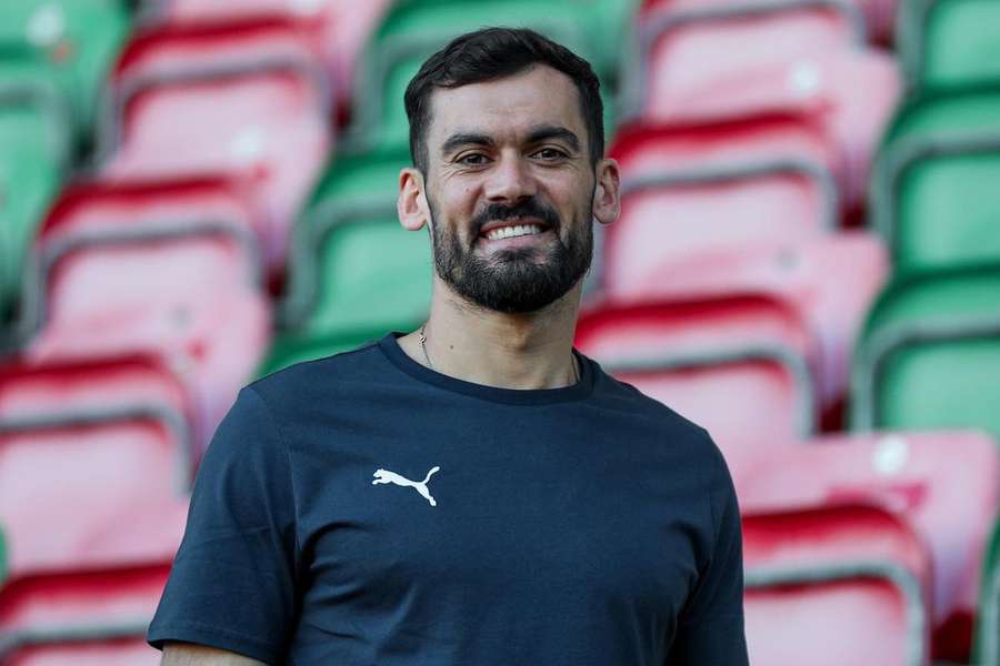 Paulo Henrique foi apresentado no Marítimo