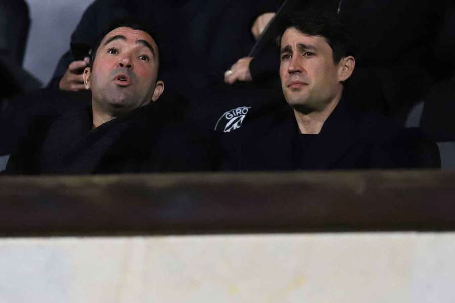 Deco com Bojan Krkic tratam das questões do mercado do Barcelona Deco com Bojan Krkic tratam das questões do mercado do Barcelona