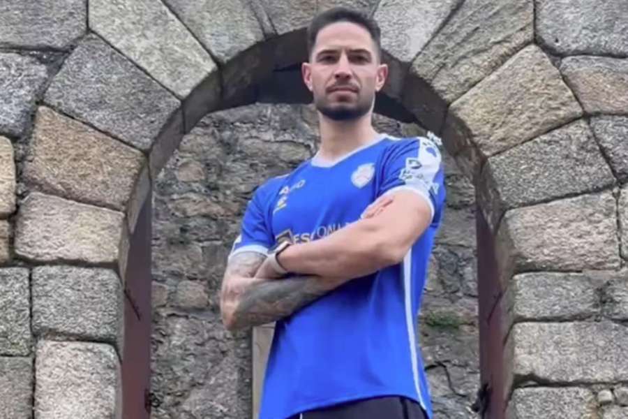Pedro Mendes esteve no Feirense na última época Pedro Mendes esteve no Feirense na última época