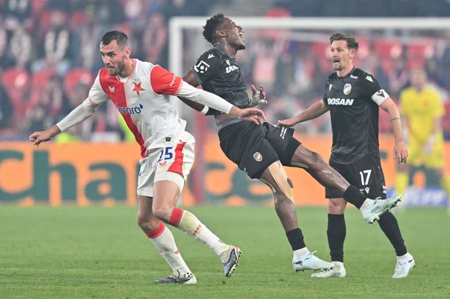 Tomáš Chorý se ve šlágru Slavie s Plzní červenal. Tomáš Chorý se ve šlágru Slavie s Plzní červenal.