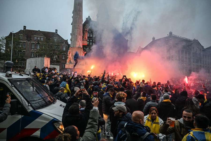 Fans of Maccabi Tel Aviv stage a pro-Israel demonstration at the Dam Square