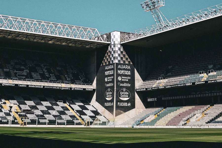 Ofertas pelo complexo desportivo do Boavista superam valor mínimo em leilão Ofertas pelo complexo desportivo do Boavista superam valor mínimo em leilão