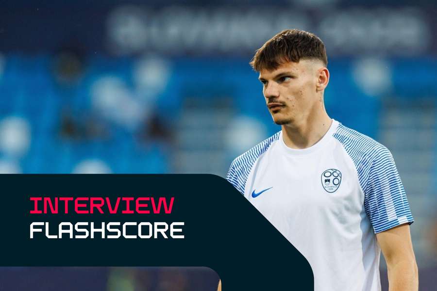 Srđan Kuzmić lors de l'Euro U21 en 2025 Srđan Kuzmić lors de l'Euro U21 en 2025