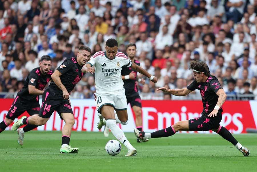 Dónde ver el Real Betis - Real Madrid en TV y online; onces y previa (LaLiga) Dónde ver el Real Betis - Real Madrid en TV y online; onces y previa (LaLiga)