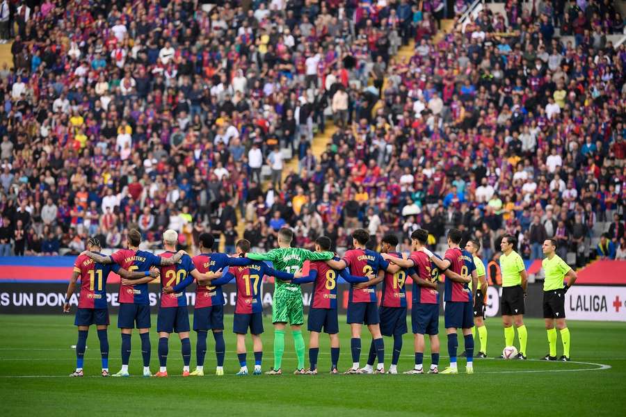 Der FC Barcelona will vorerst weiter im Olympiastadion Barcelona spielen.
