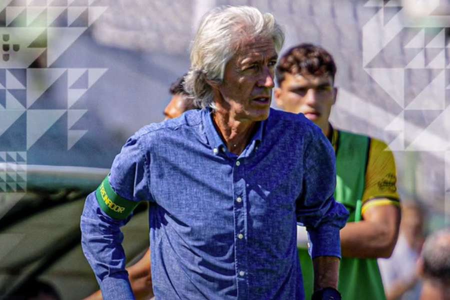 Filipe Moreira demitido do comando técnico do Vitória FC