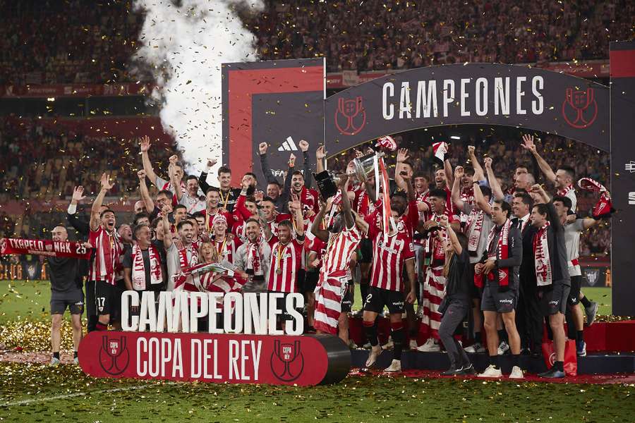 El Athletic celebra la victoria en la Copa del Rey 2024