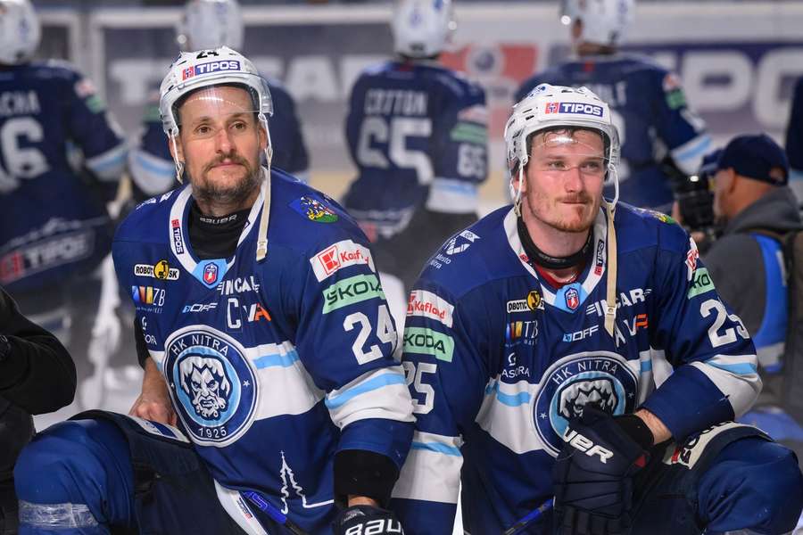 Mezei a Buček chcú využiť domáci ľad na postup.