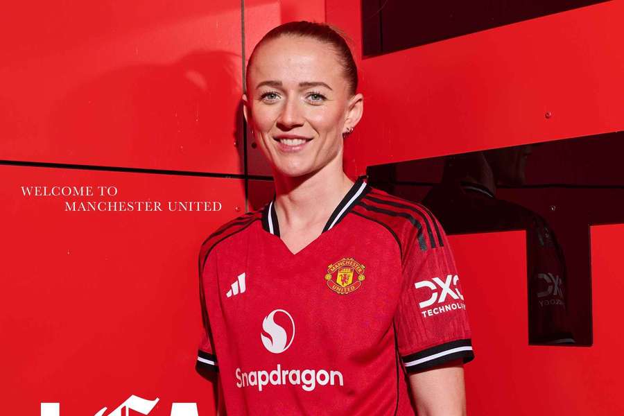 Lea Schüller reforça Manchester United