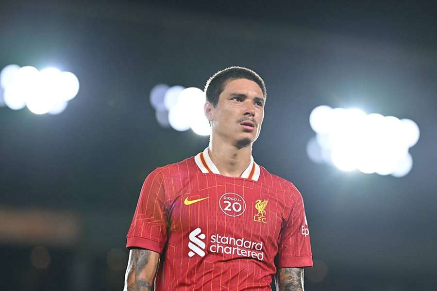 Núñez sa rozlúči s Liverpoolom, uruguajský kanonier mieri na Blízky východ