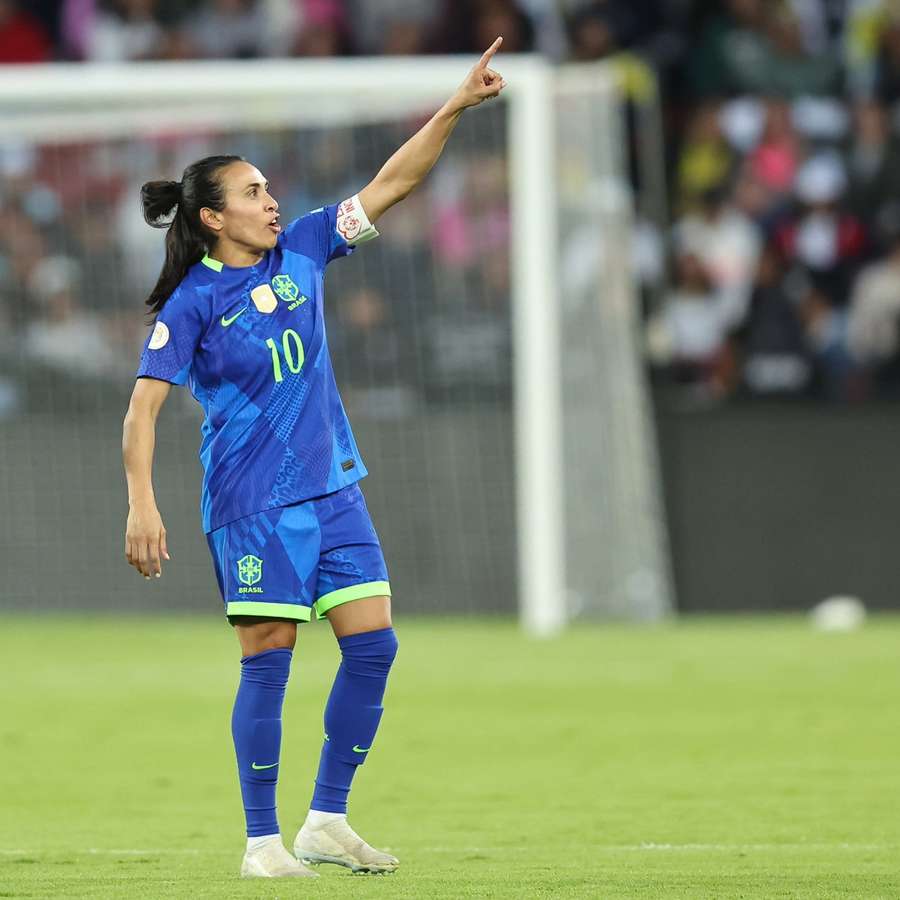 Marta fez dois gols na final da Copa América Feminina Marta fez dois gols na final da Copa América Feminina